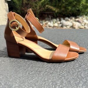 Michael Kors Size 7.5 Elegant Brown Block Heel Sandals